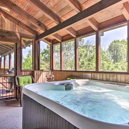 Idyllic Sevierville Cabin Deck And Smoky Mtn View! Экстерьер фото