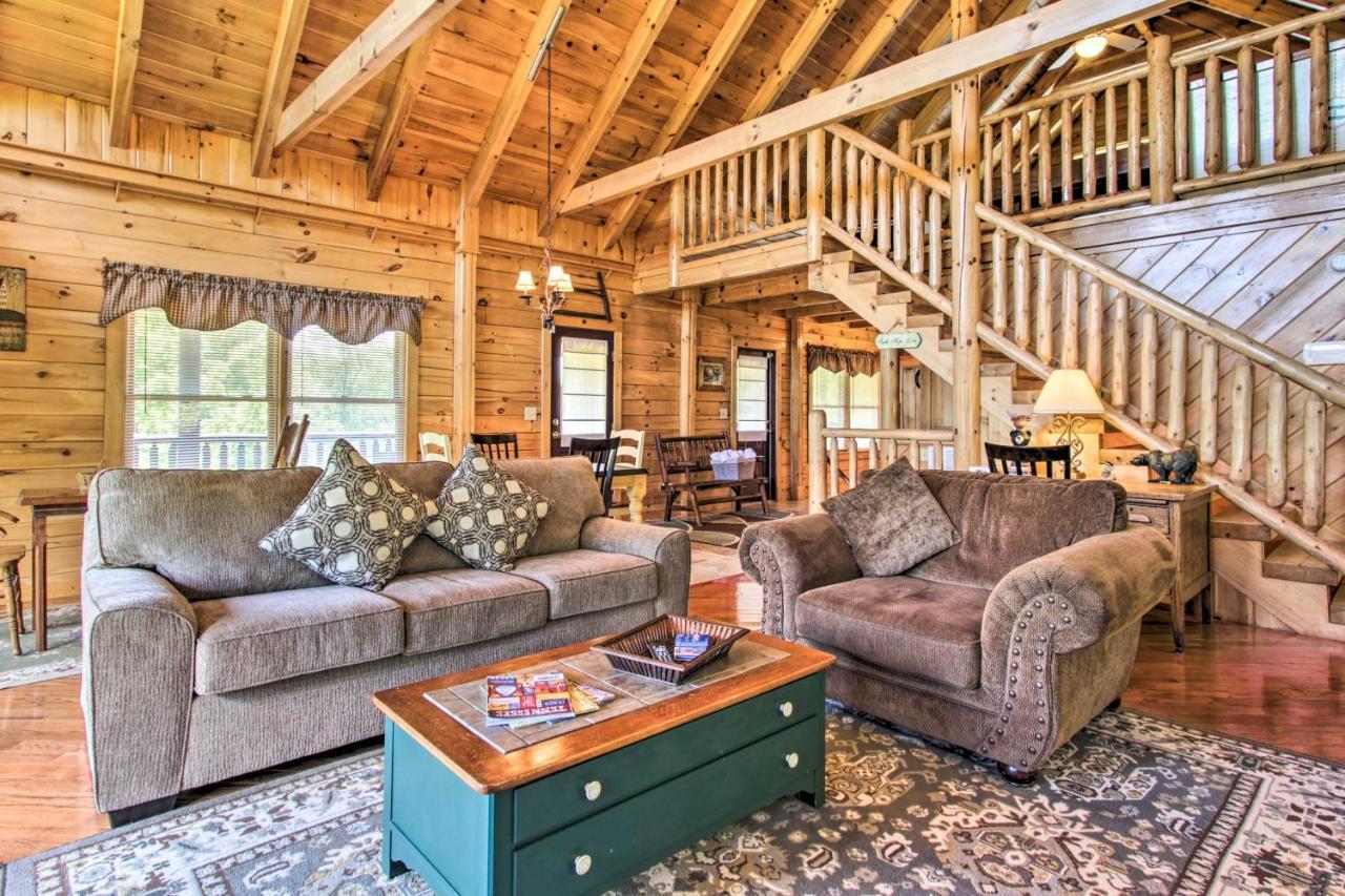 Idyllic Sevierville Cabin Deck And Smoky Mtn View! Экстерьер фото