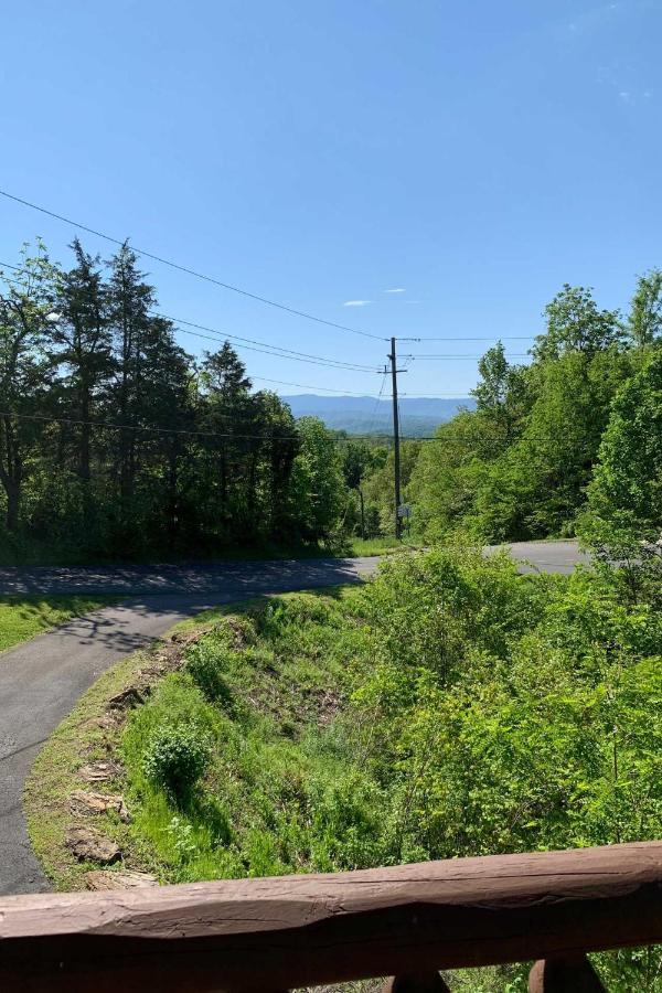 Idyllic Sevierville Cabin Deck And Smoky Mtn View! Экстерьер фото