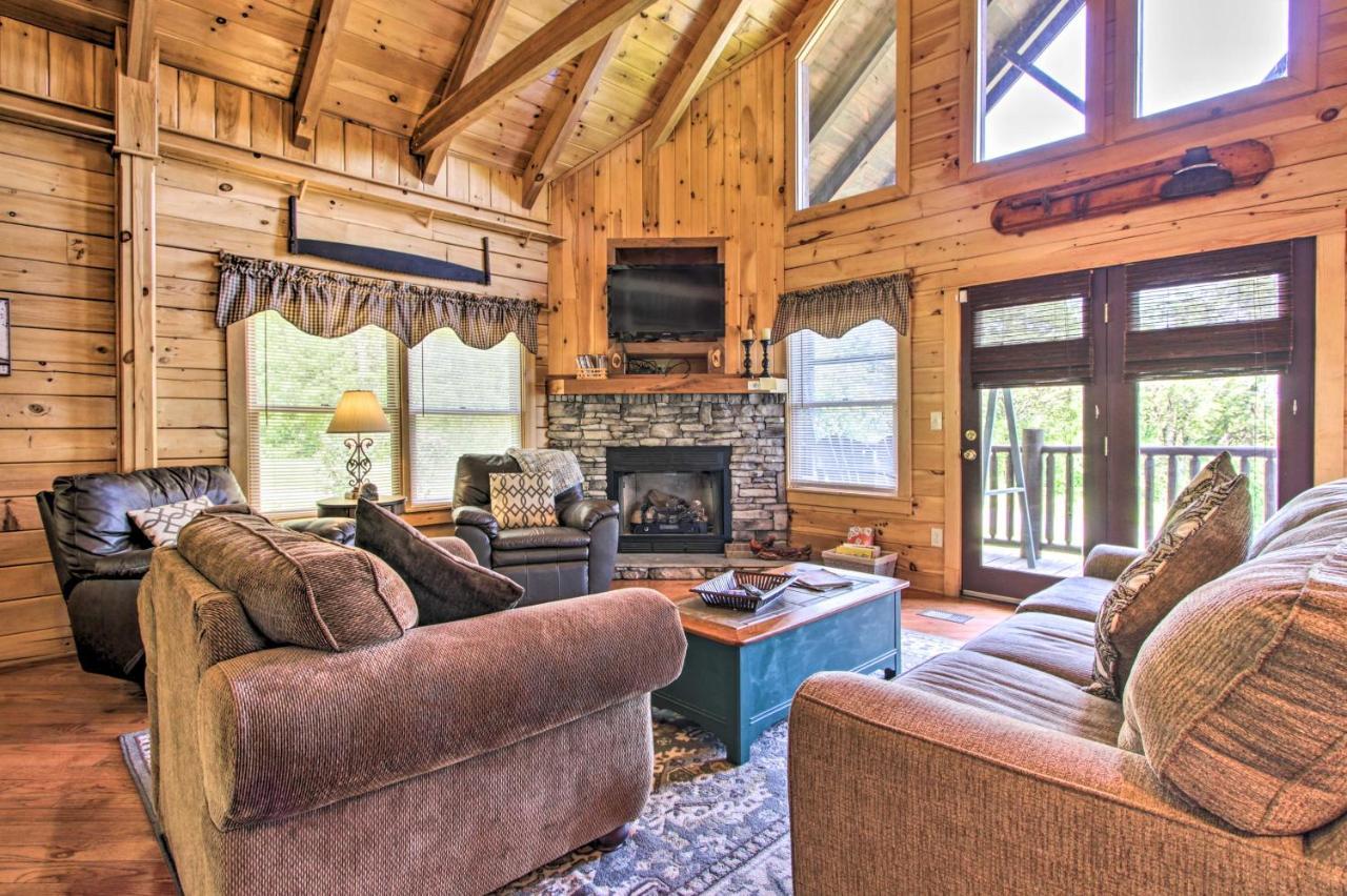 Idyllic Sevierville Cabin Deck And Smoky Mtn View! Экстерьер фото