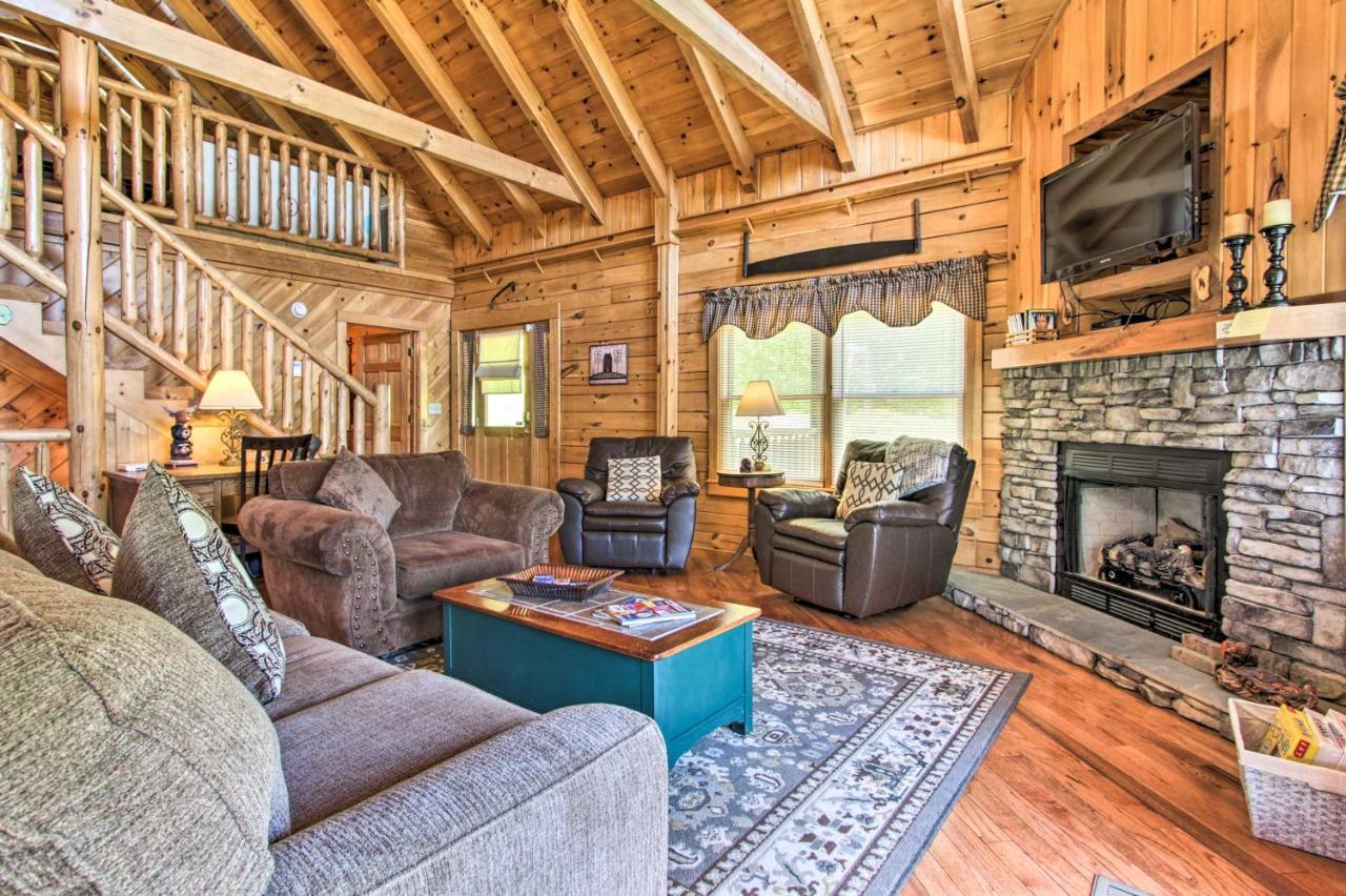 Idyllic Sevierville Cabin Deck And Smoky Mtn View! Экстерьер фото