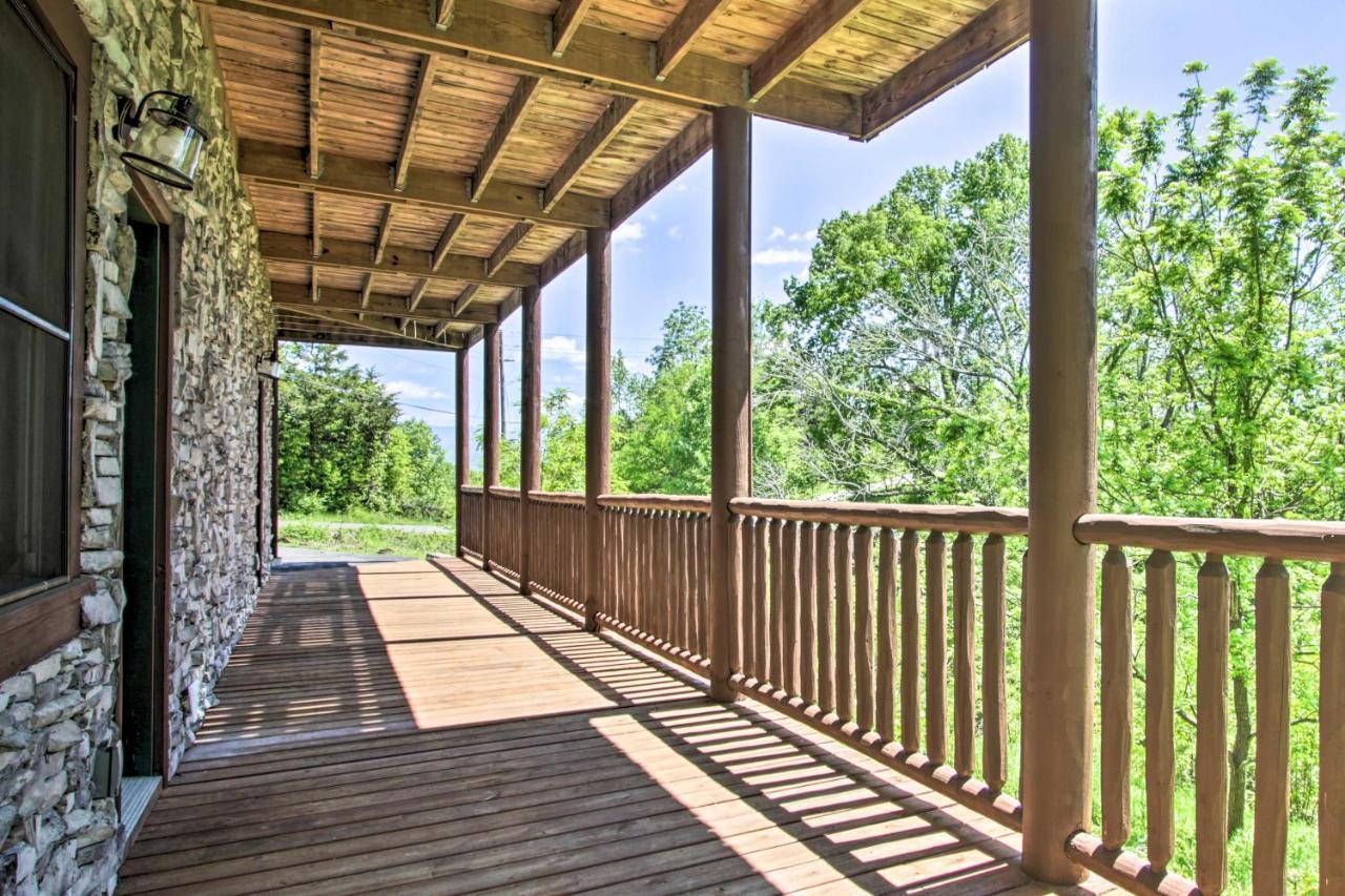 Idyllic Sevierville Cabin Deck And Smoky Mtn View! Экстерьер фото